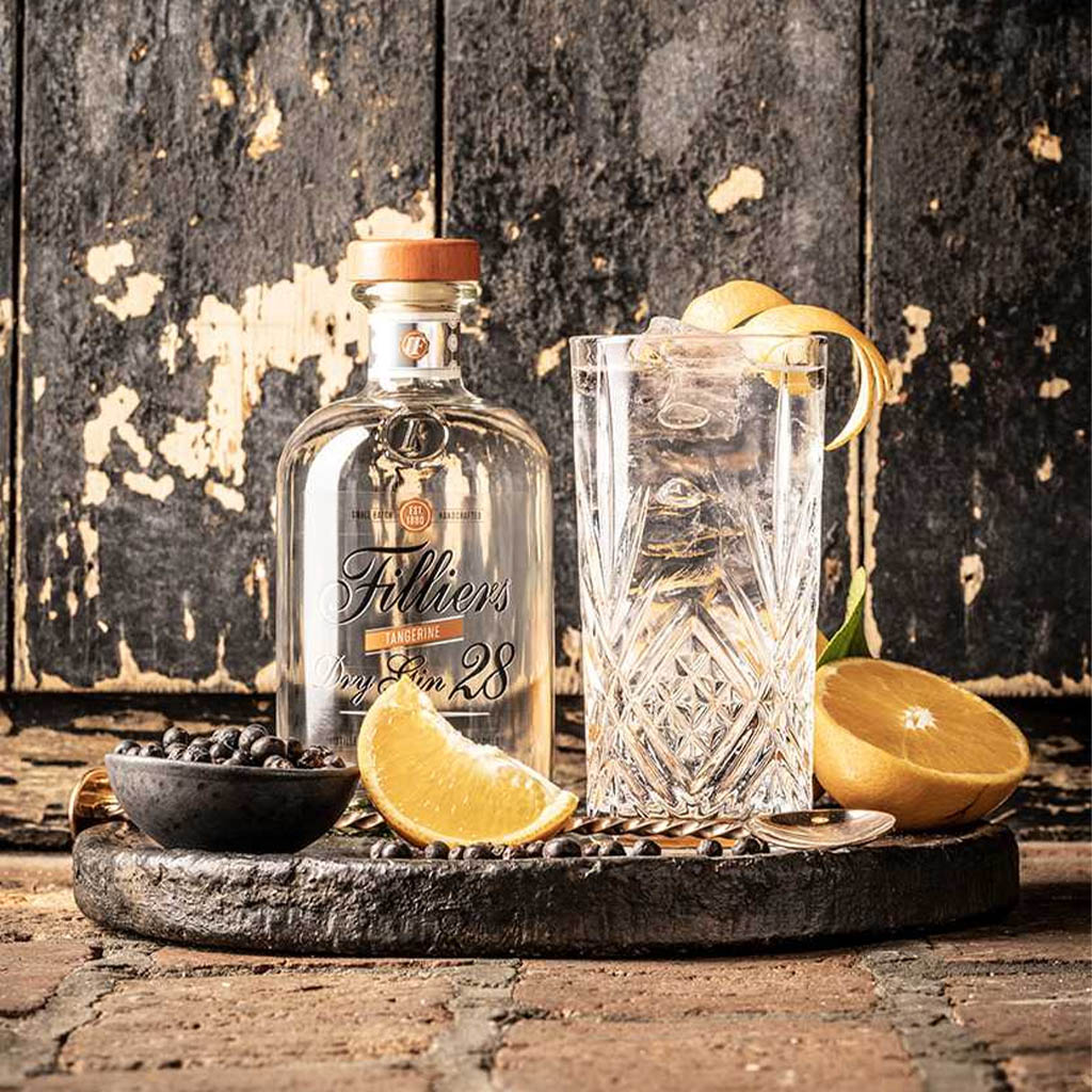 Filliers Dry 28 Gin Tangerine Perfect Serve