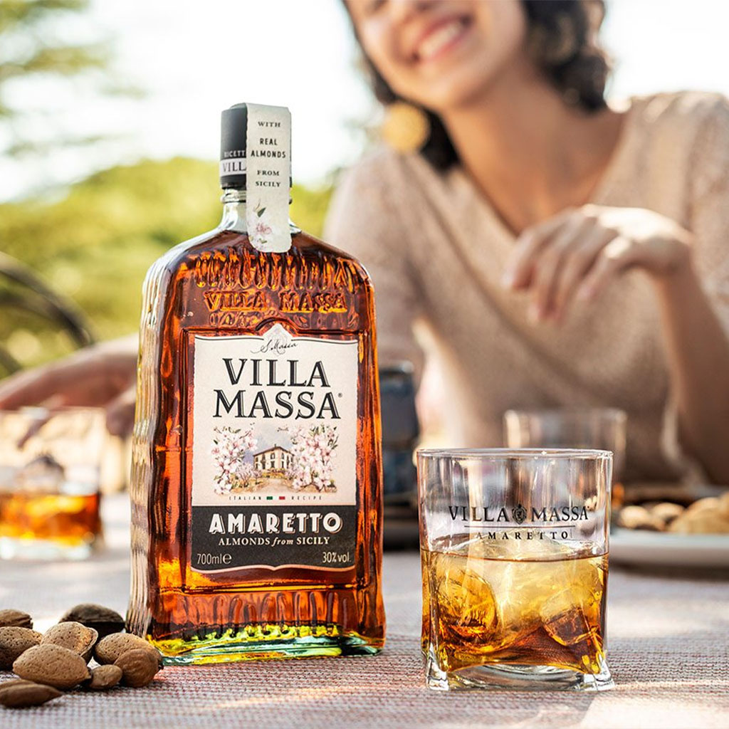 Villa Massa Amaretto Perfect Serve
